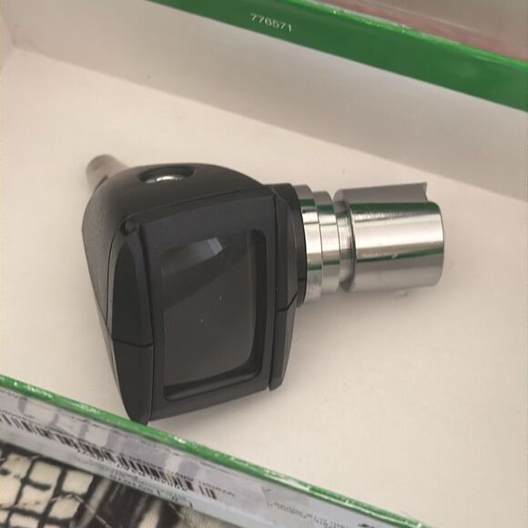 Welch Allyn Halogen Otoscope Replacement Head 25020 3.5 Halogen NWT - Picture 5 of 5